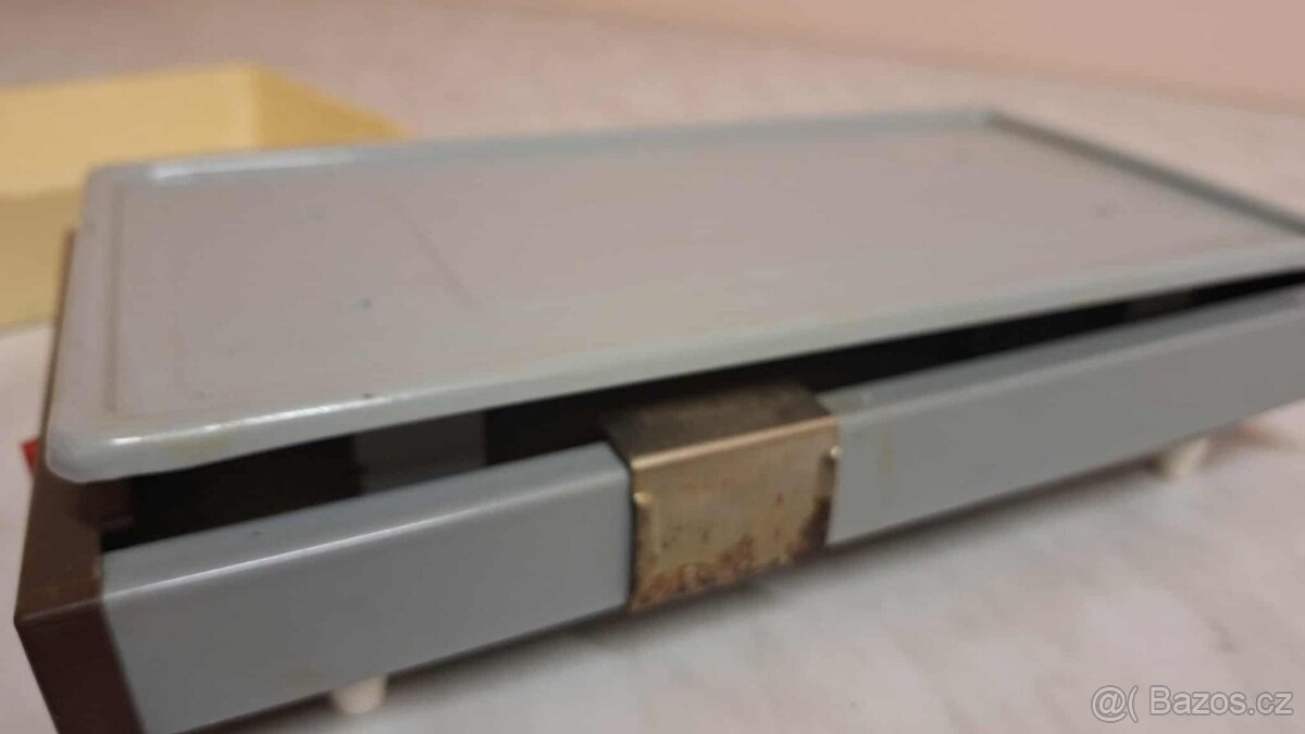 STARÁ KUCHYŃSKÁ VÁHA 8 kg - 8