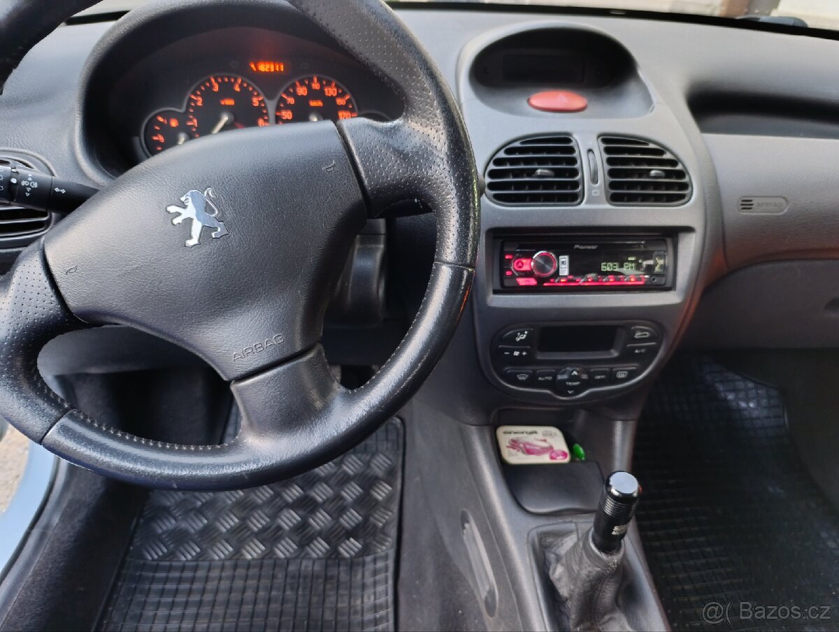 Peugeot 206 1.6 16V 80kw - 8