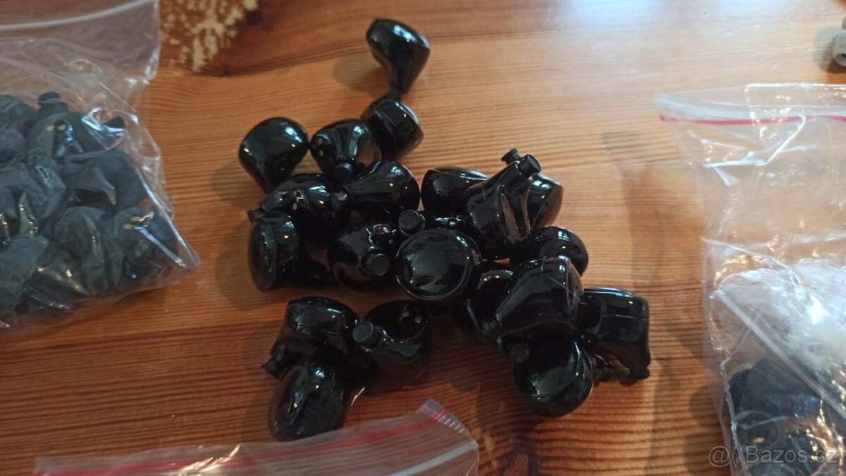 Bezdrátová sluchátka BT - 8