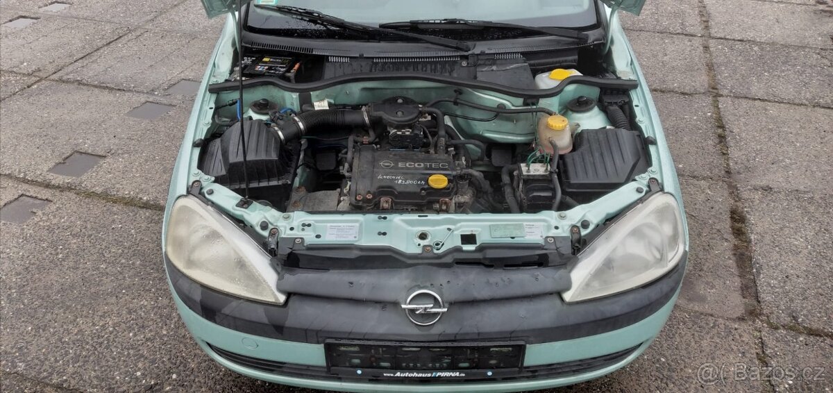 Opel Corsa C 1,0i 2003 KLIMA - 8