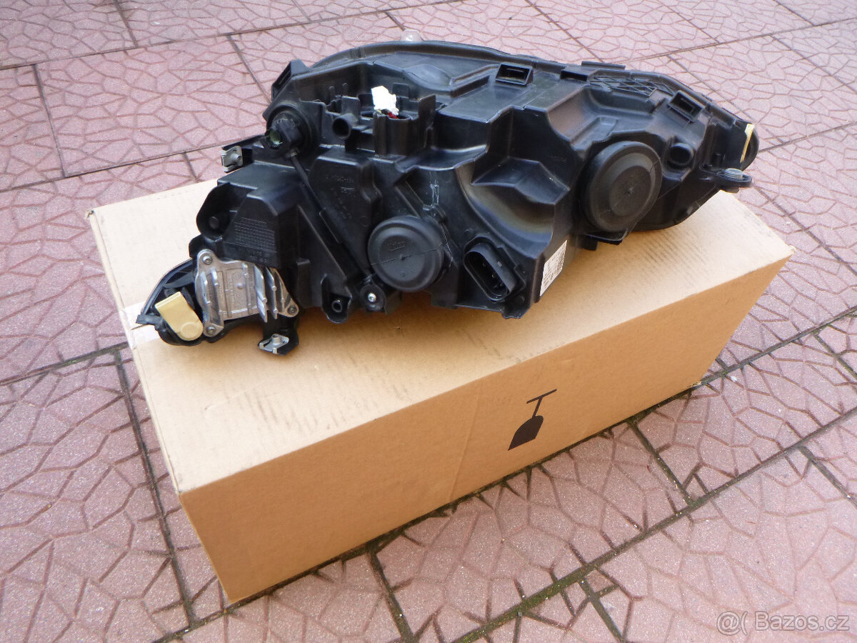 VW Golf 8 VIII lampa světlo LED 5H1941006 5H1941005B - 8