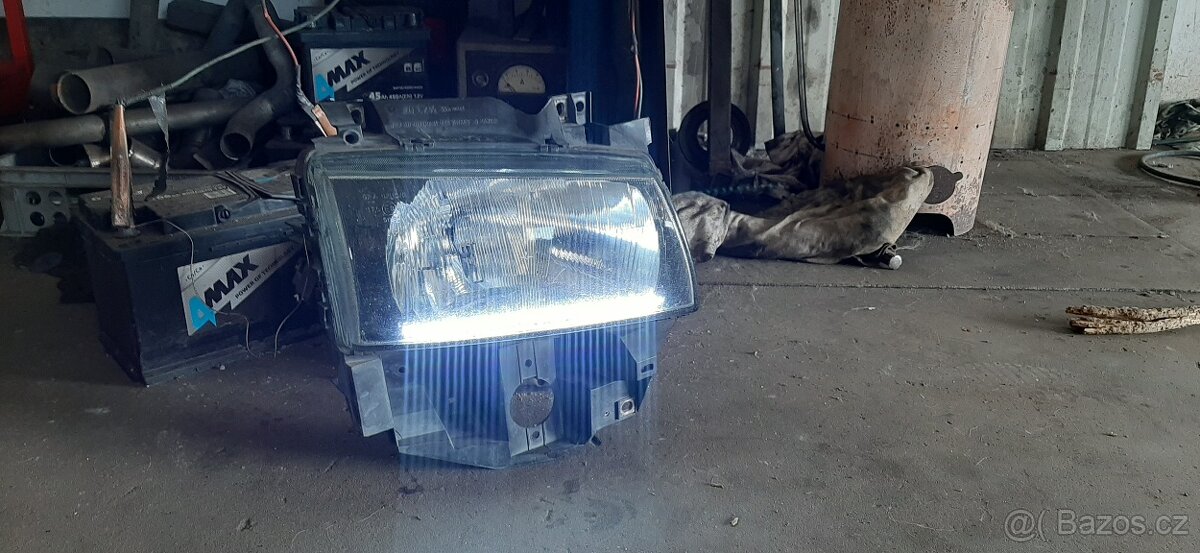 VW T4 predni svetla face original - 8