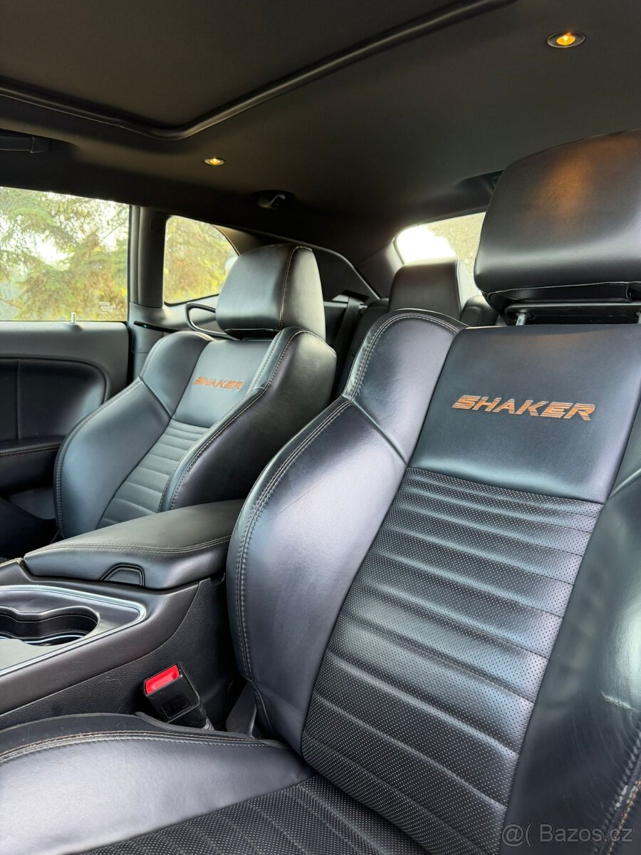 Dodge Challenger Automatik R/T Plus Shaker 70000km najeto - 8
