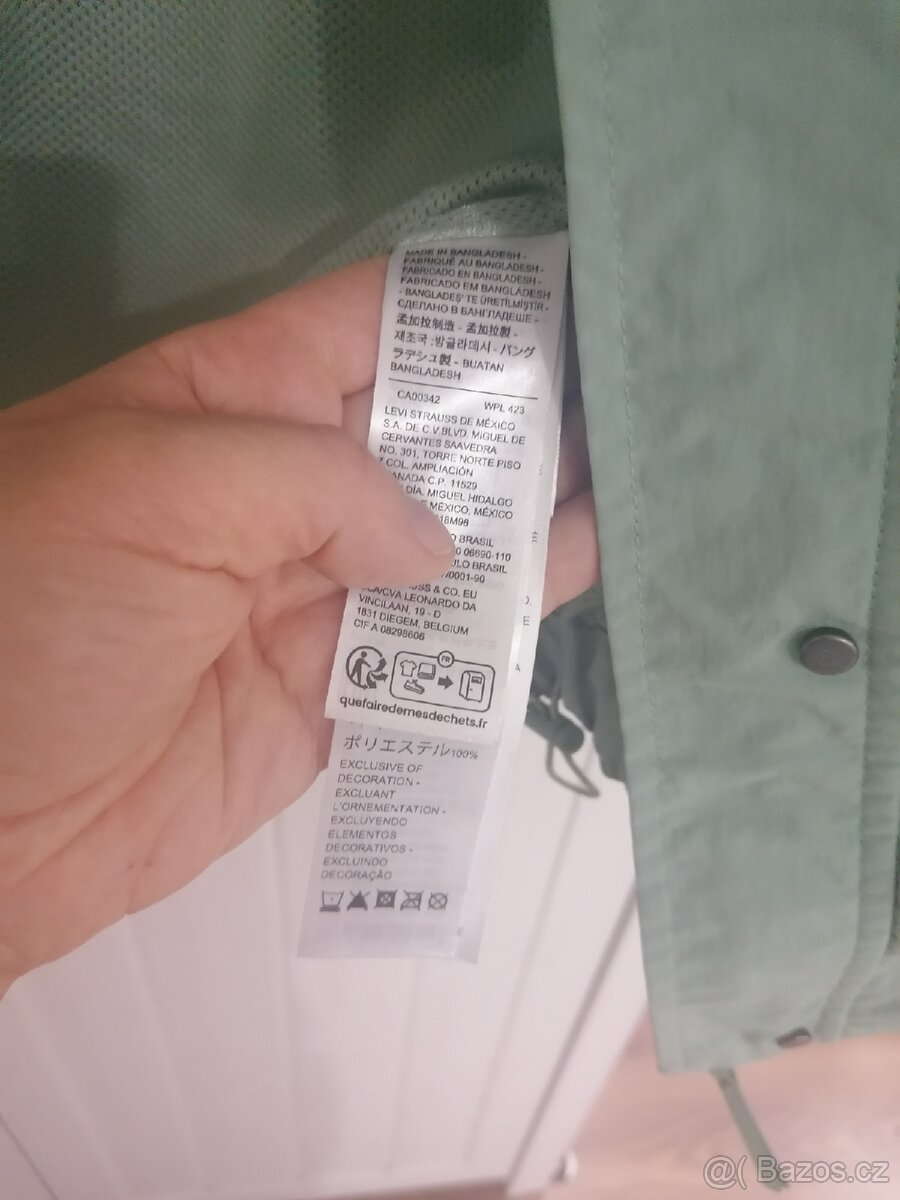 Dámská nepromokavá parka Levis. - 8