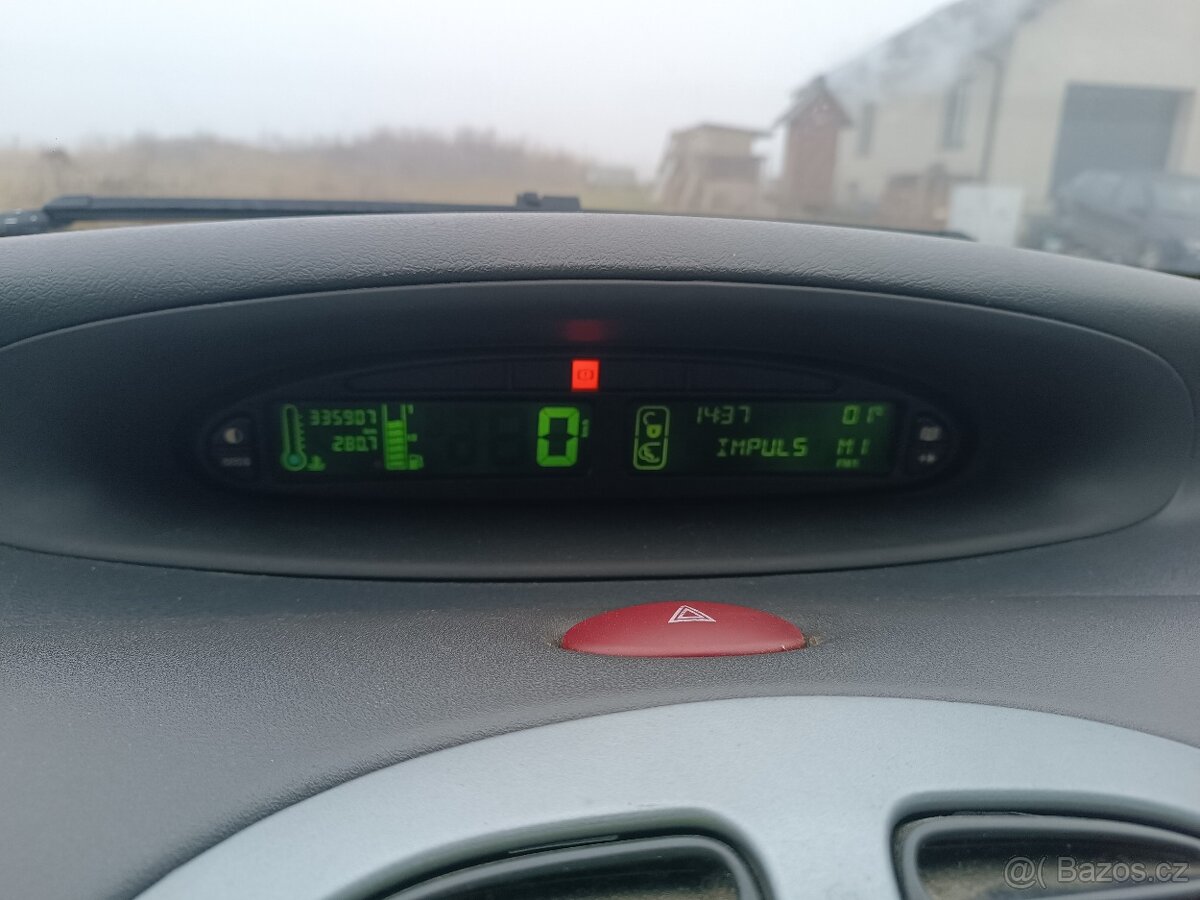 Citroen Xsara Picasso - 8