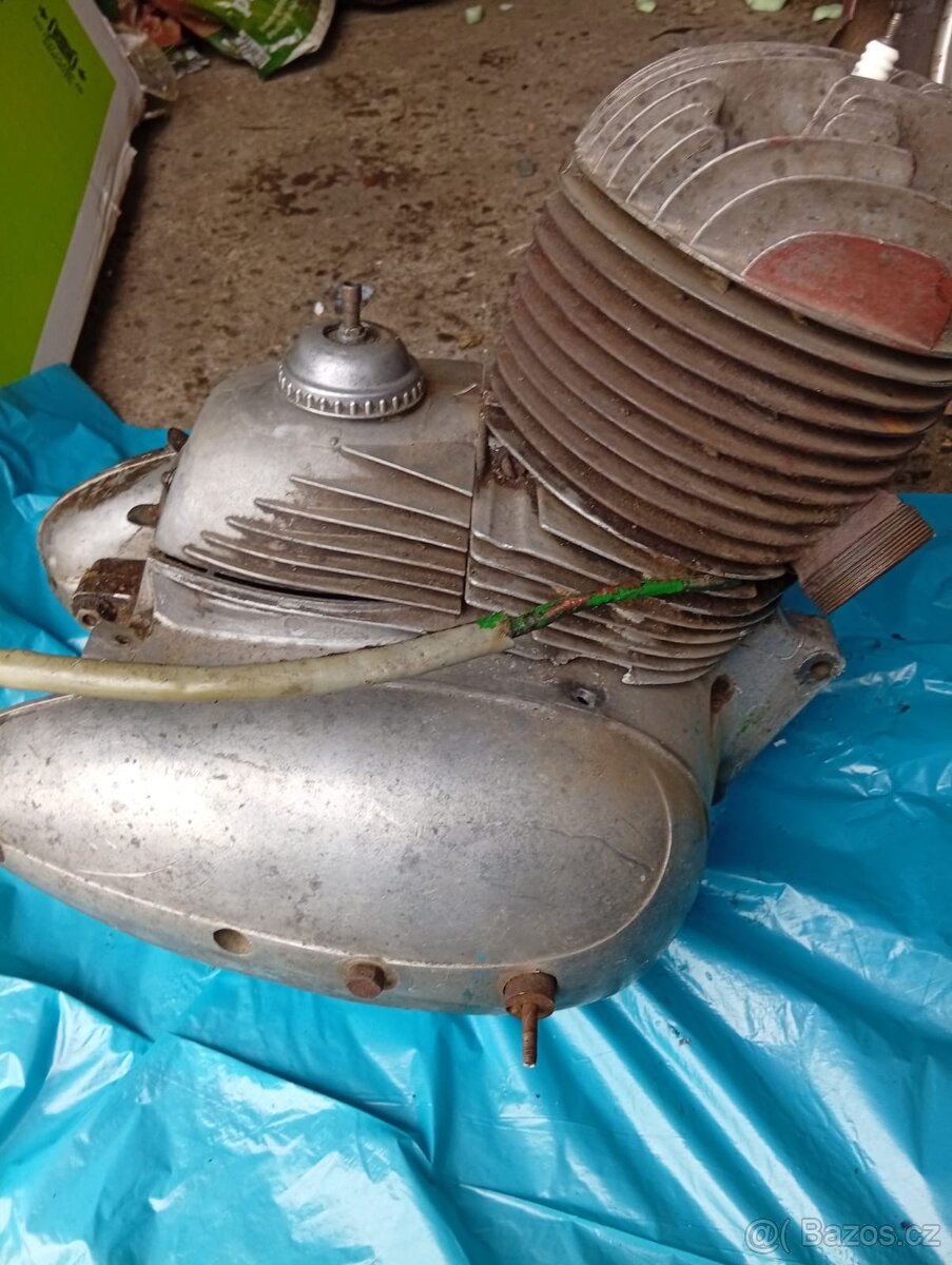 Jawa Perak 250 motor - 8