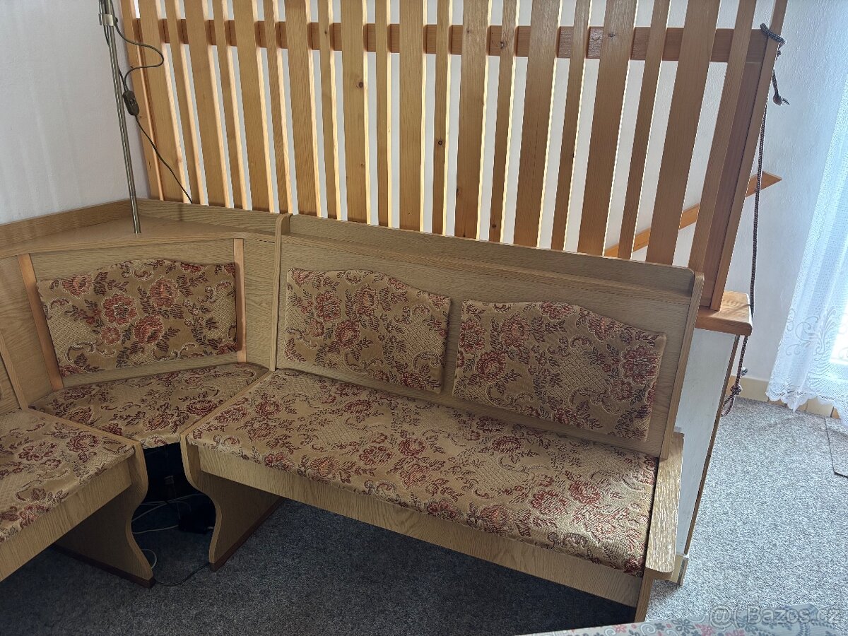 Bytový nábytek - 8