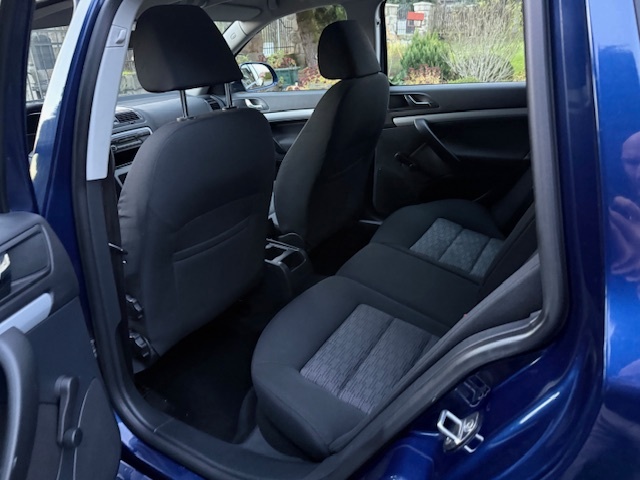 Škoda Octavia 1,6TDi ,serviska nové Rozvody nafta - 8