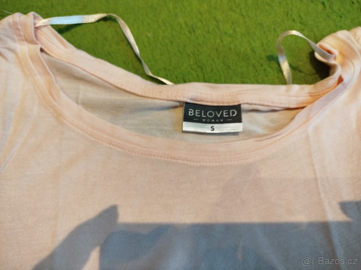 Dámské oblečení vše vel.s - 8