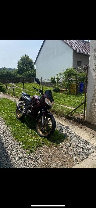 Honda CBR 125 - 8