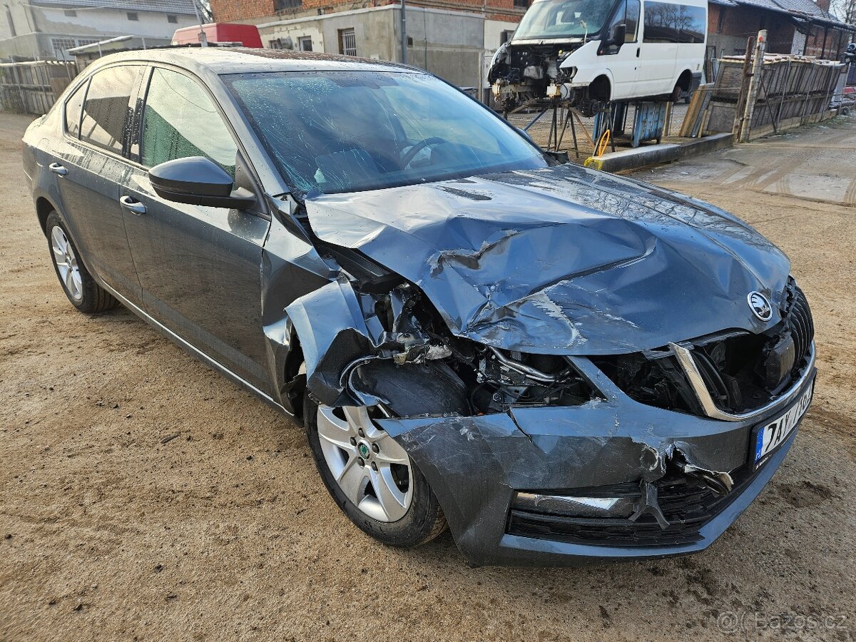 Škoda Octavia 1.6 TDI 85kw 2019 ČR - 8