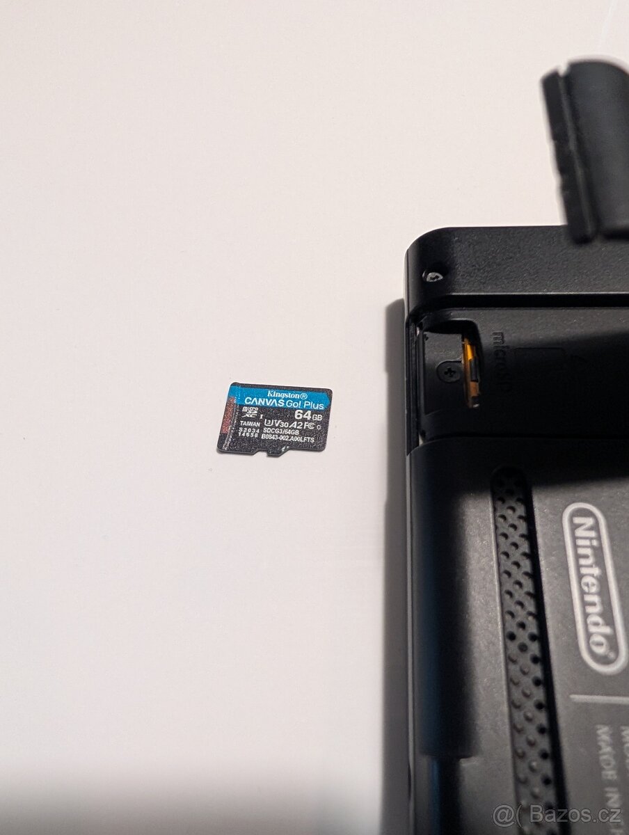 Nintendo Switch Neon - 8