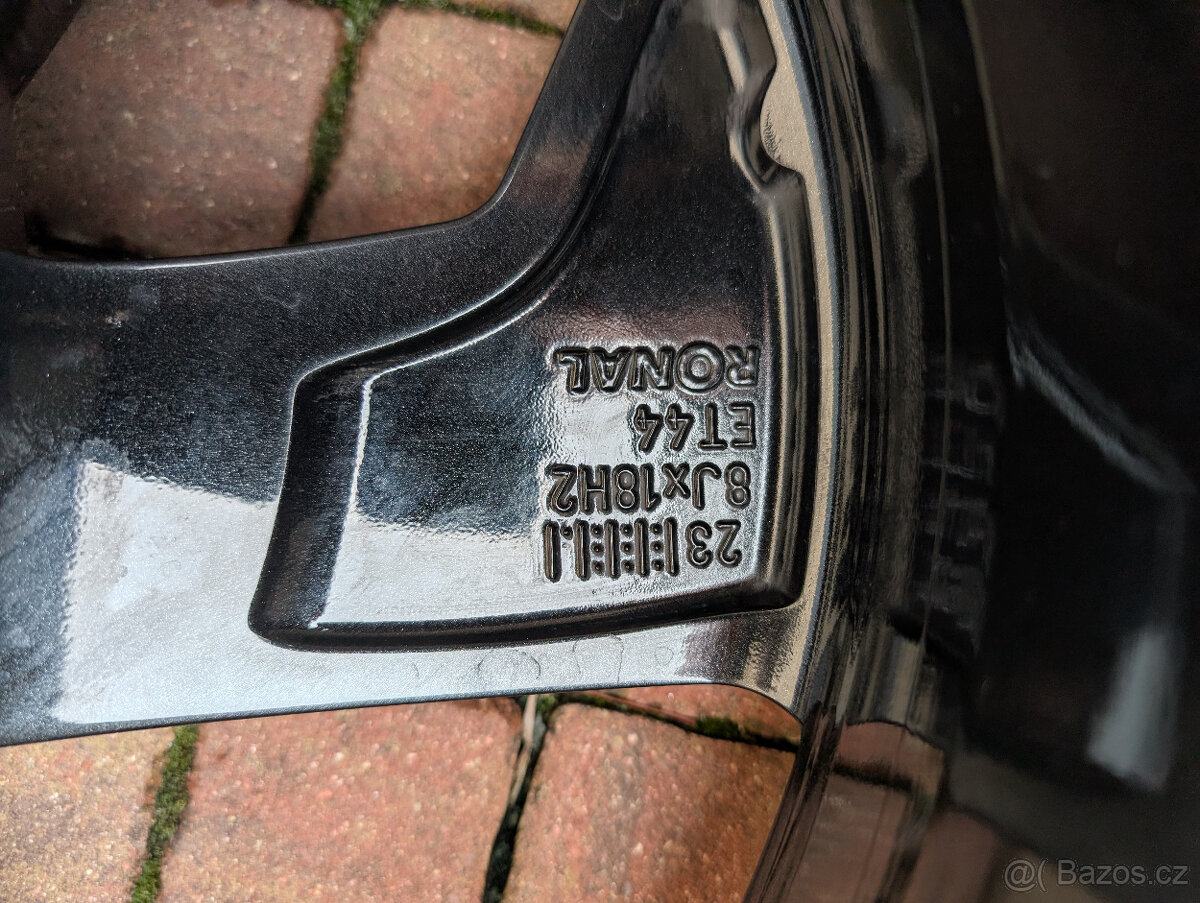 Alu kola letní 235/45 R18 Trisuli - 8