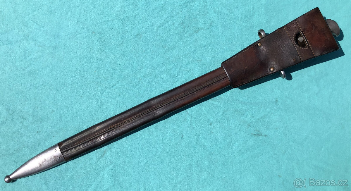 Švýcarský bodák M1914 s pilou - 8