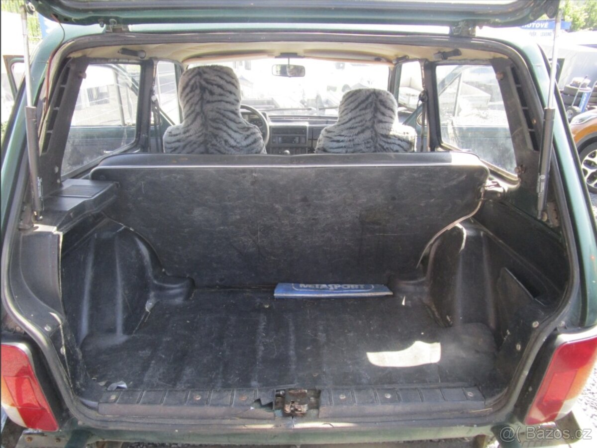 Lada Niva 1,7 i 4x4 - 8