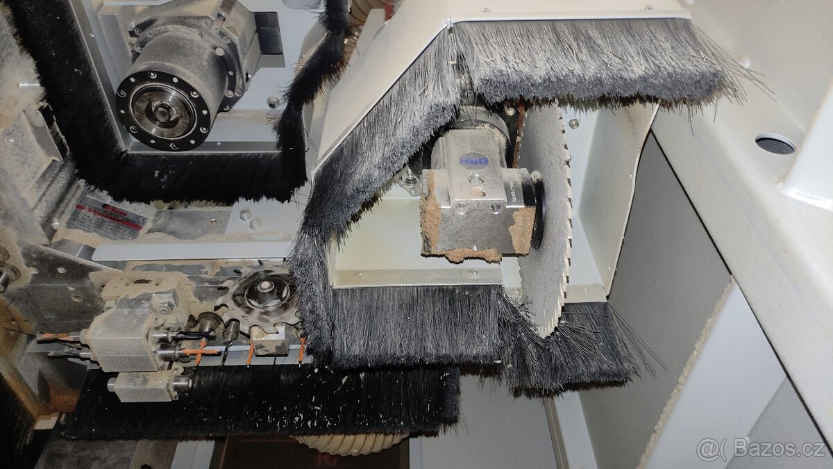 Málo použité CNC centrum HOUFEK MERCURY 6200x1500x300mm - 8