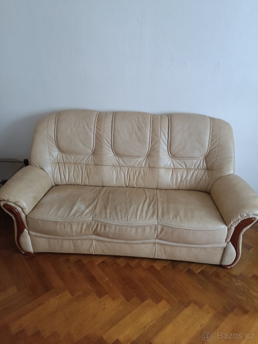 Kožená sedací souprava. - 8