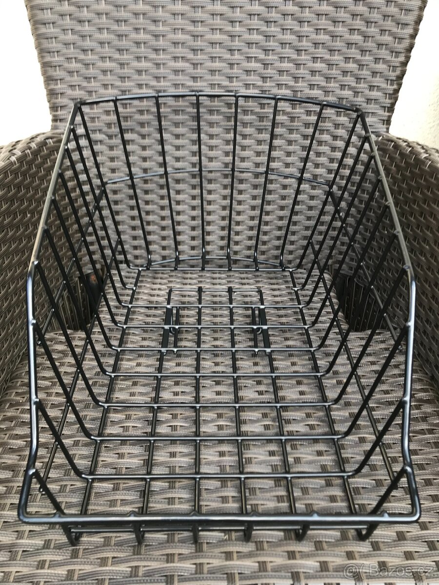 KOSIK NA KORADO - bily a cerny - 8