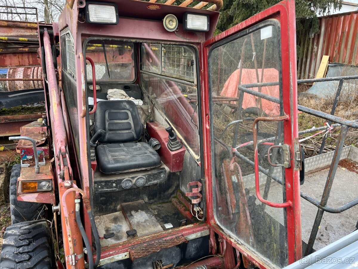 LOCUST L 752 4X4 - 8