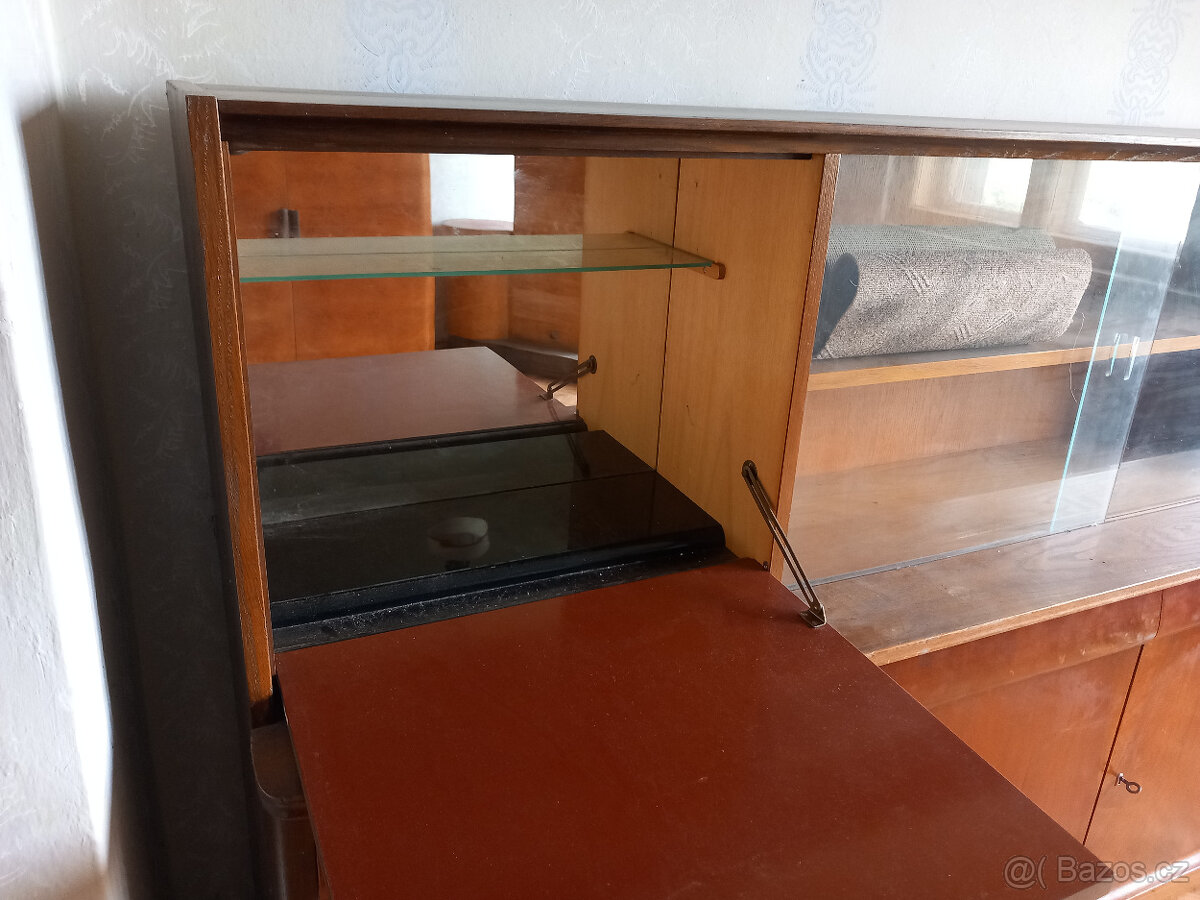 Nábytek Interier Praha 1956 - Benešov - 8