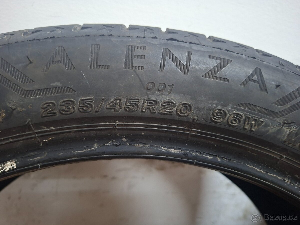 Letní pneu 235/45/20 Bridgestone - 8