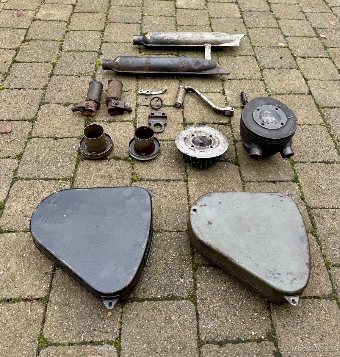 ČZ 125 B T - dily - 8