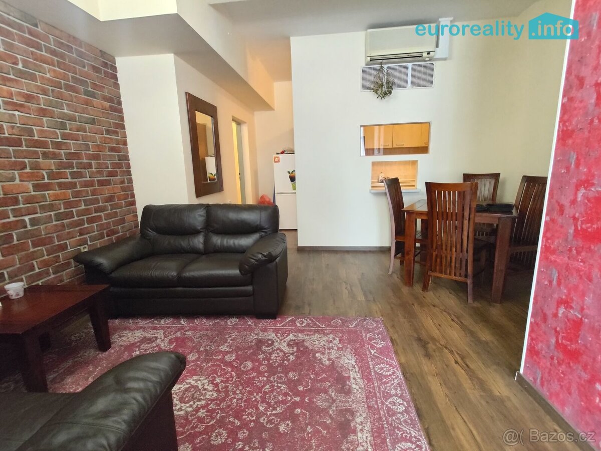 Pronájem, apartmán 2+1, 80 m2, Plzeň - město, ul. Zbrojnická - 8