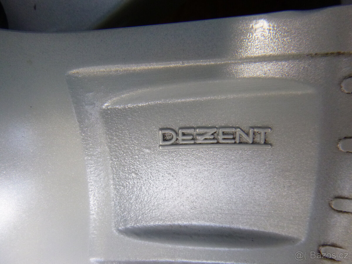 Letní alu sada originál Dezent 5x114,3 7Jx17 ET48 TPMS - 8