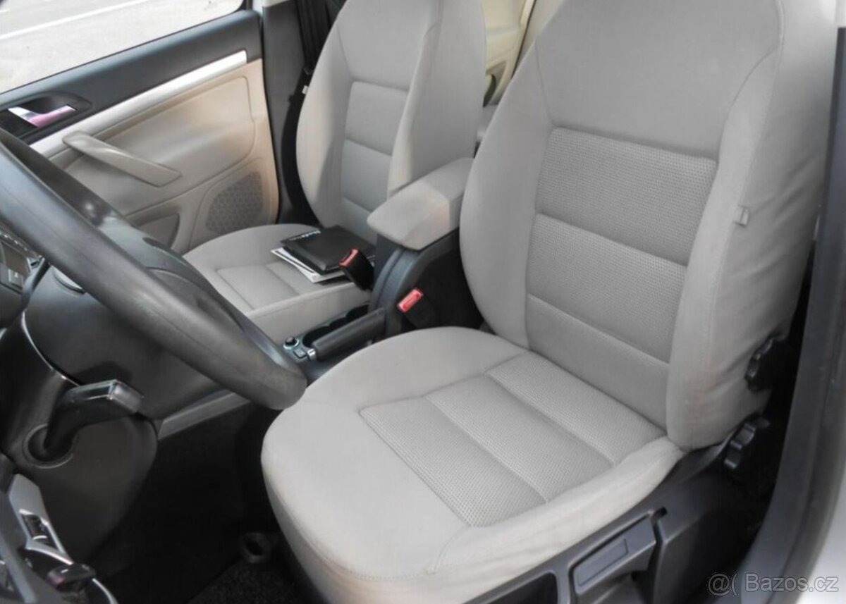 Škoda Octavia 1,6 i 75 kW DIGIKLIMA Serviska benzín - 8