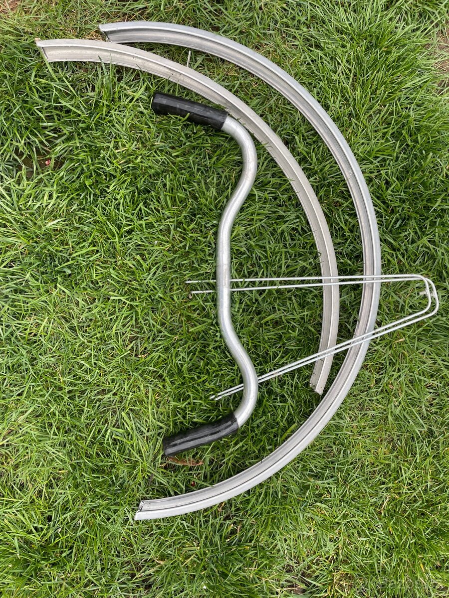 PRODÁM kolo Favorit rok 1982 - 8