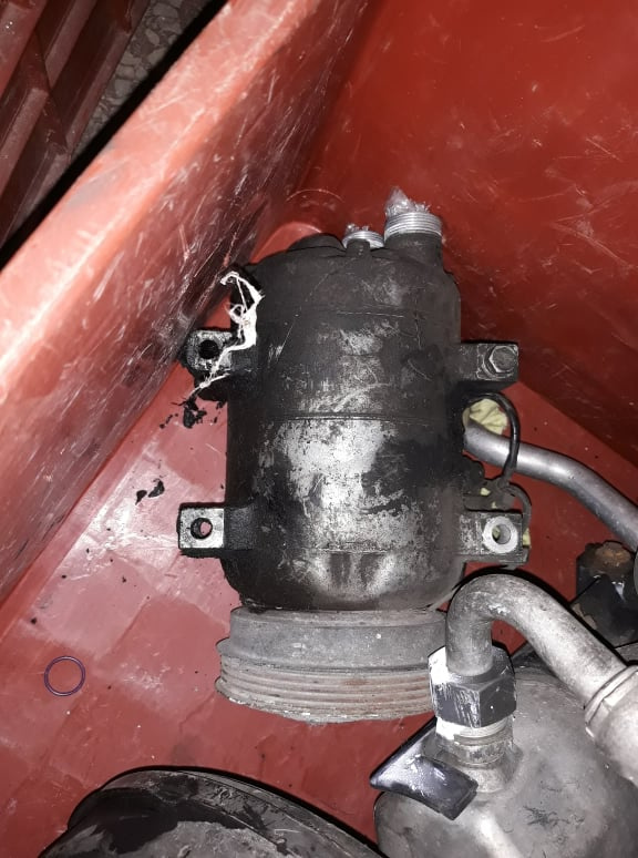 VW PASSAT B5 náhradní díly - PRODÁM - 8