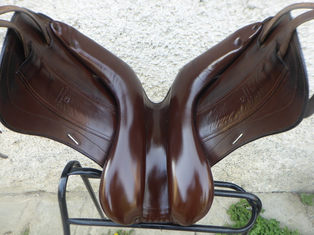 Luc Childeric DSG - 8