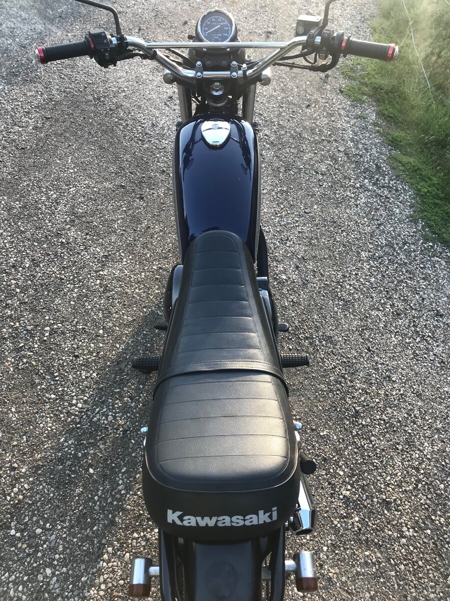 Kawasaki TR 250 - 8