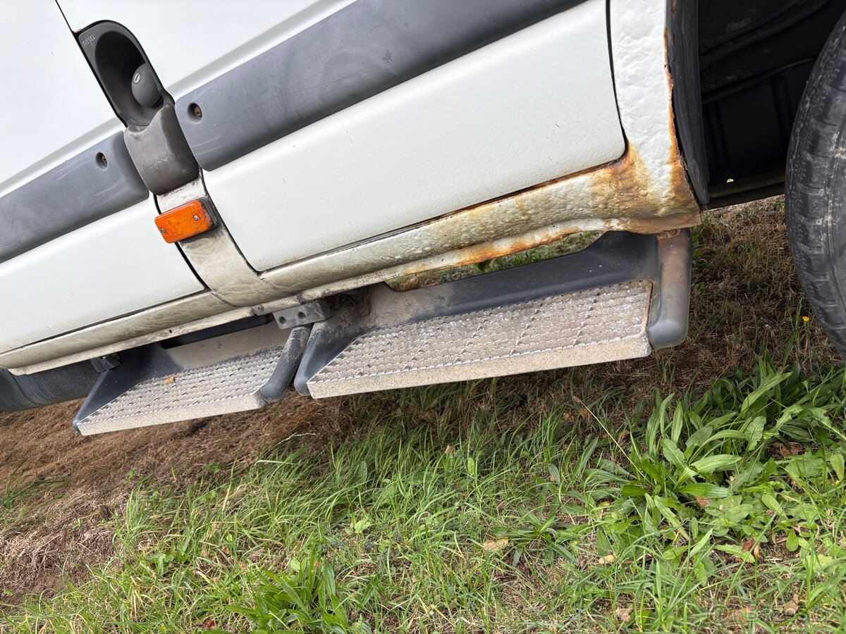 Renault Mascott 2.8 TDi 92kw 6t - 8