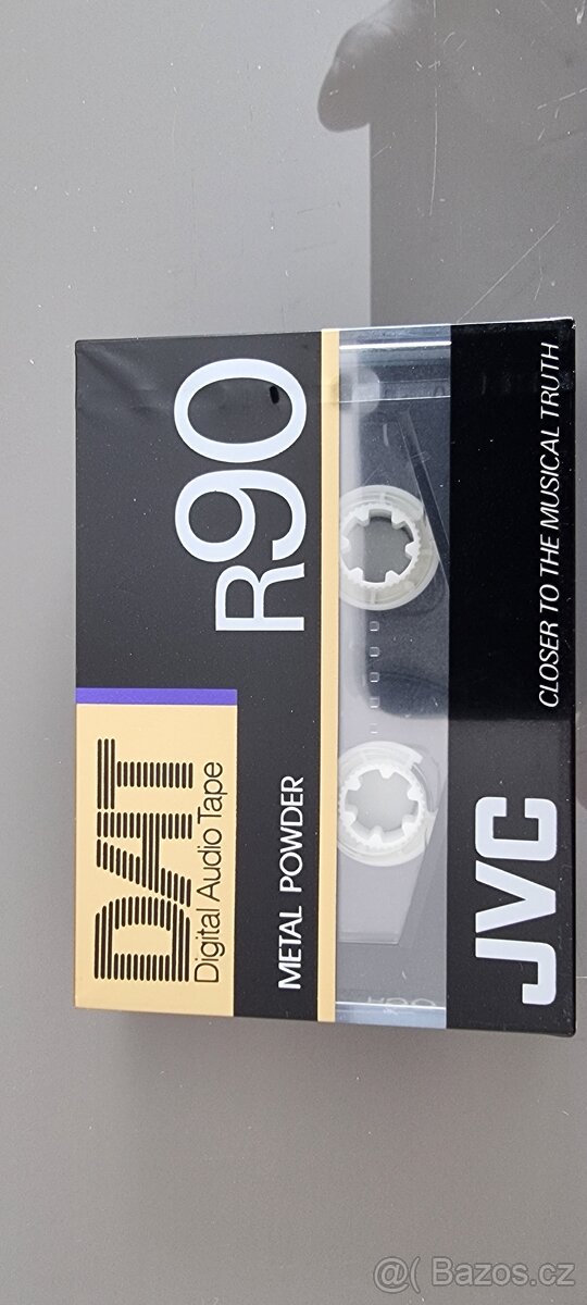 DAT kazety - sbírka. - 8