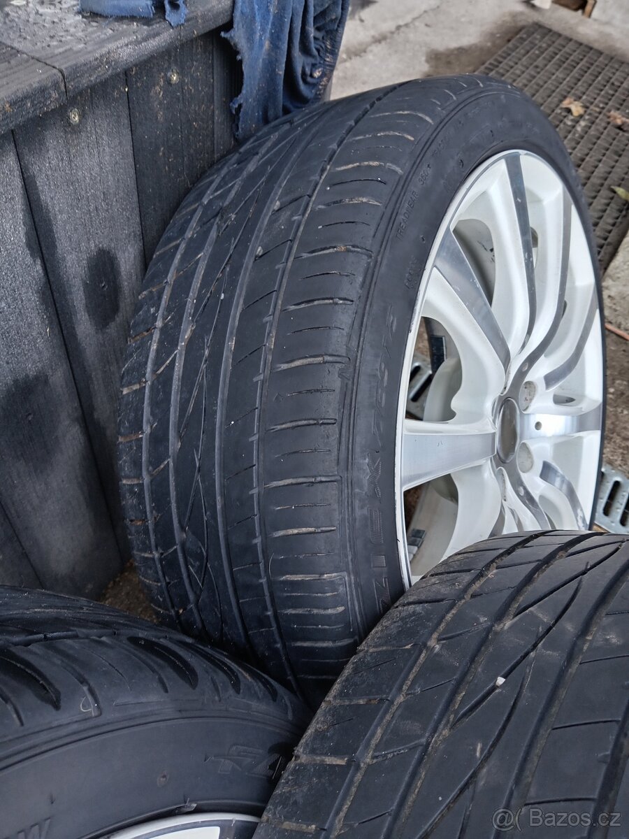 Alu kola R17 5x100 - 8