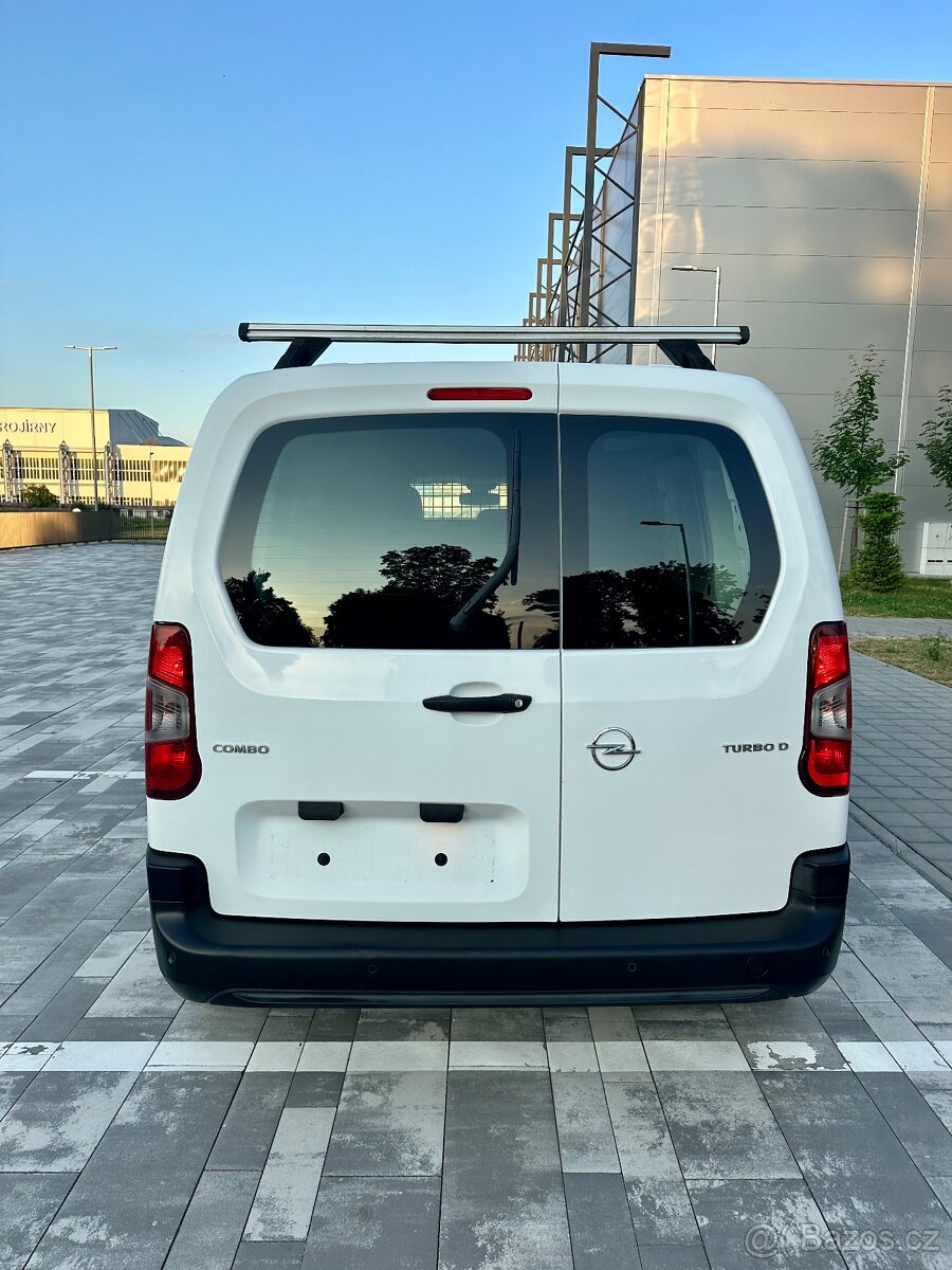 Opel COMBO po 1.majiteli 2019 - 8