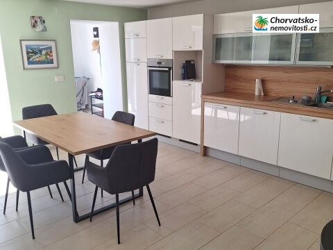 Pronájem, dům, 140 m poz., , Česko - 8