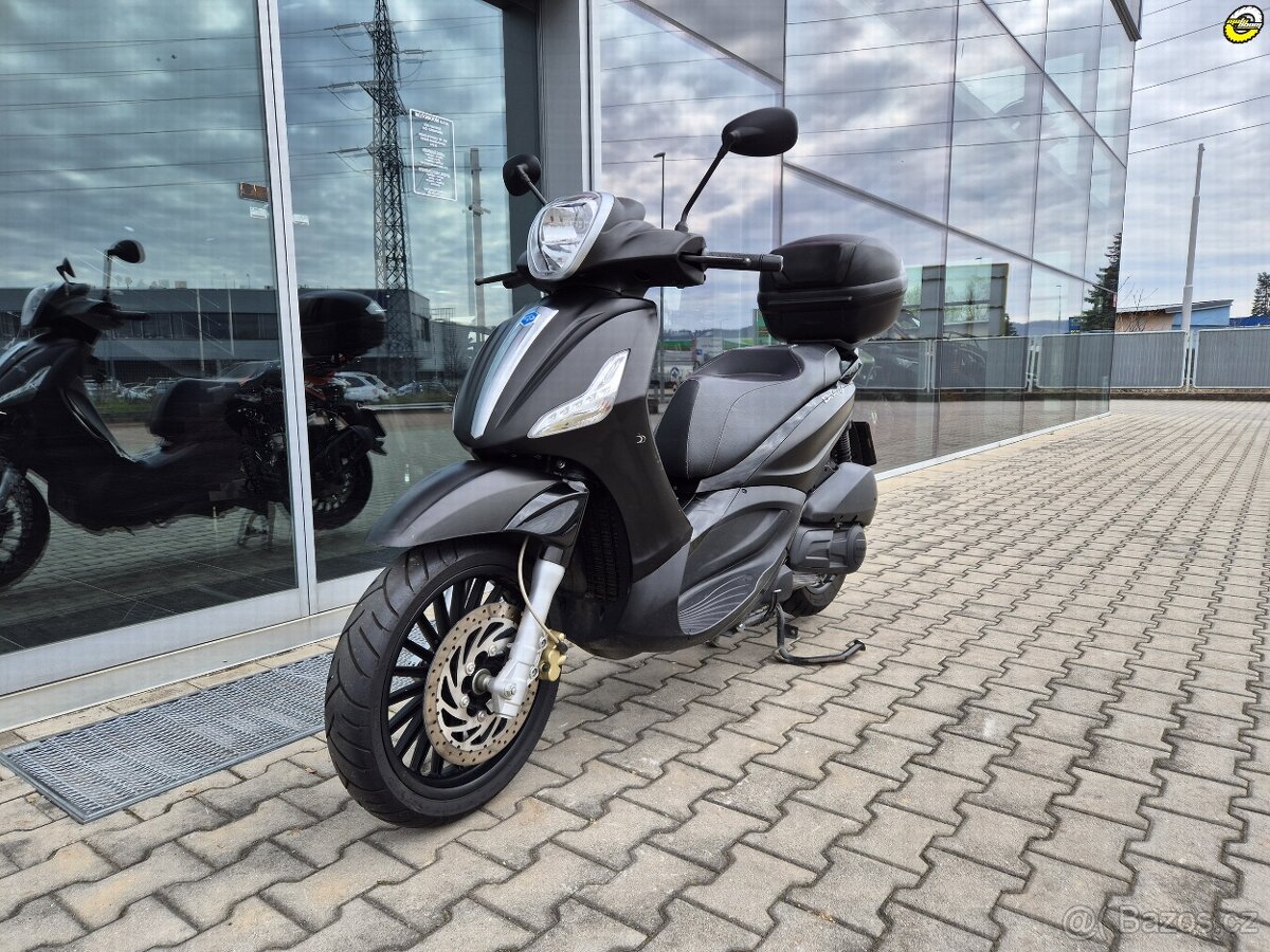 Piaggio Beverly 300 - 8