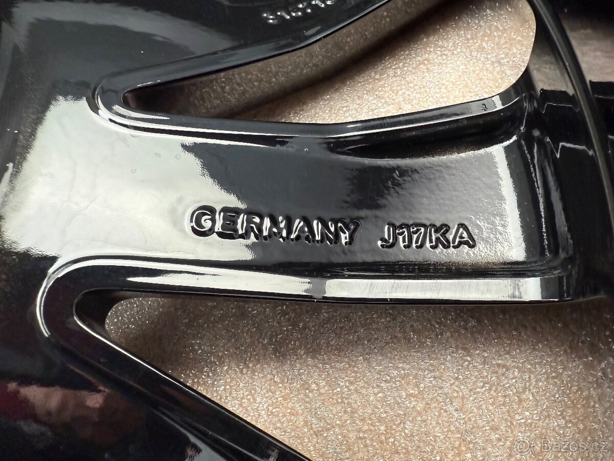 Originál R18 kola Volvo S60 / S90 - 8