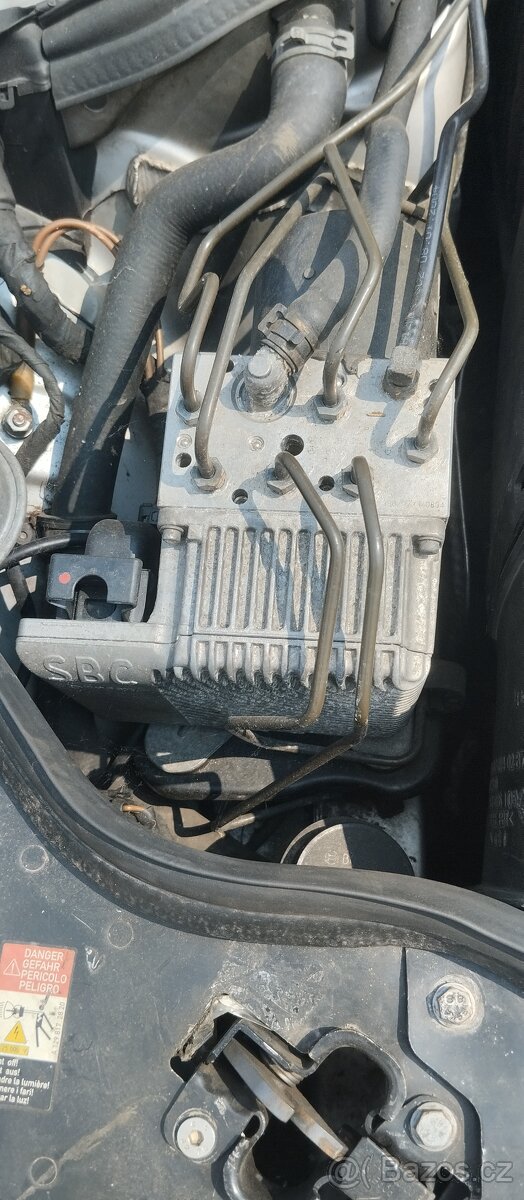 Mercedes-Benz W 211 E 320 CD I- Díly - 8