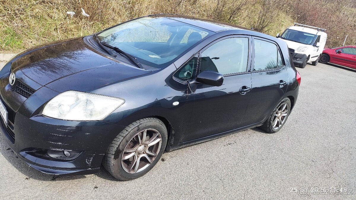 Toyota Auris 2,0 D4D - 8
