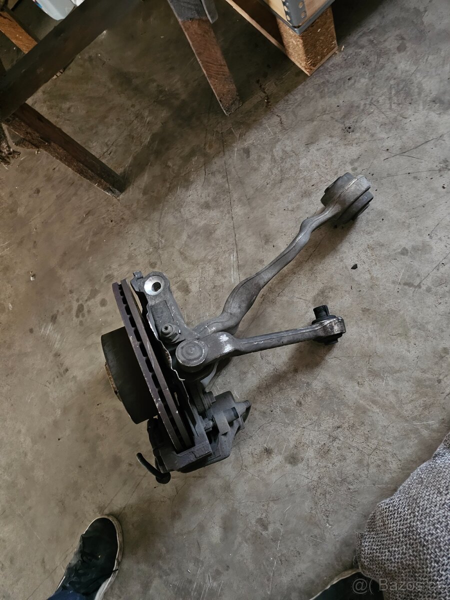 Bmw e91 nápravy - 8