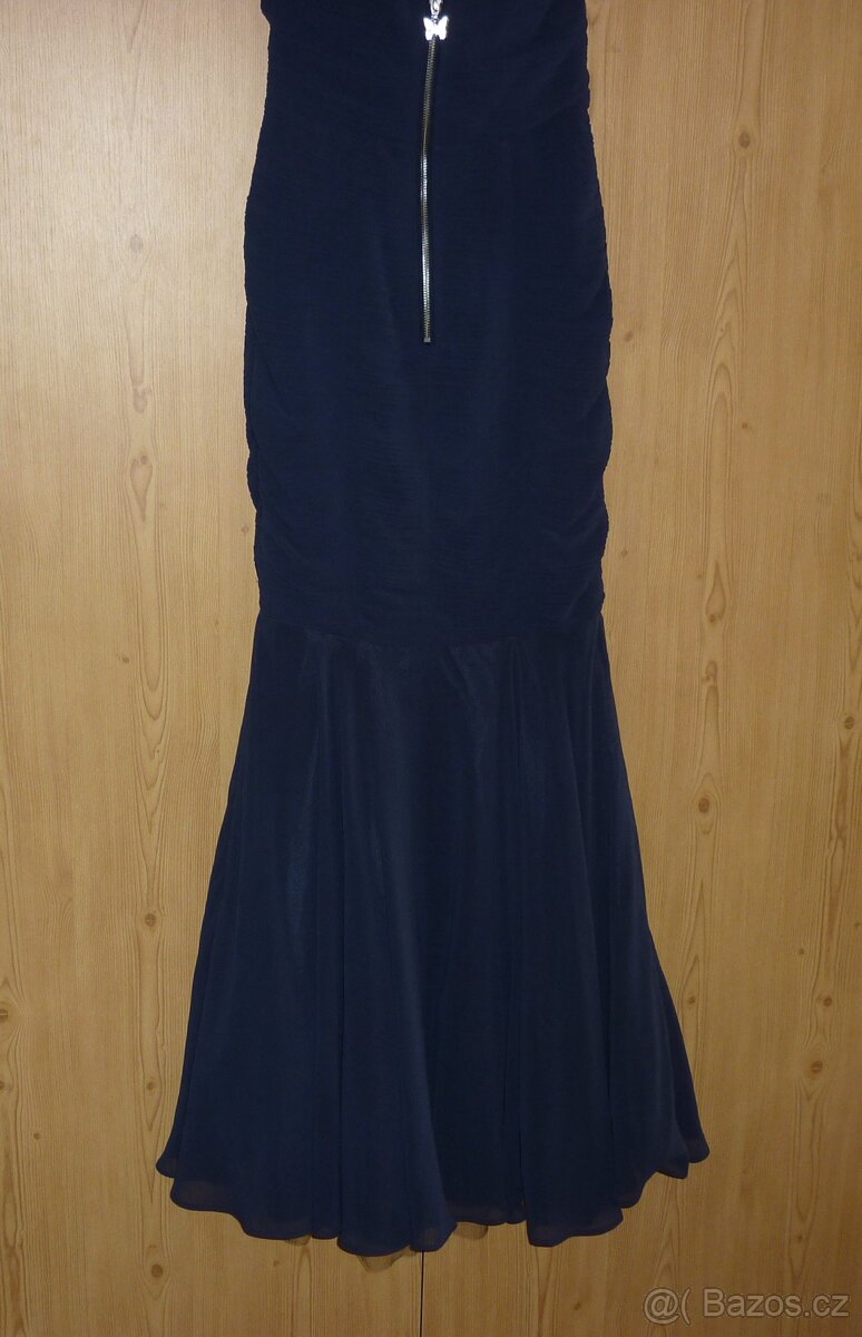 Navy modré dlouhé večerní plesové šaty Lipsy - 8