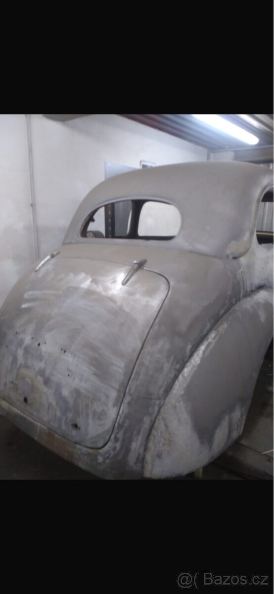 Karosérie Škoda Tudor 1101 dvoudvířko - 8