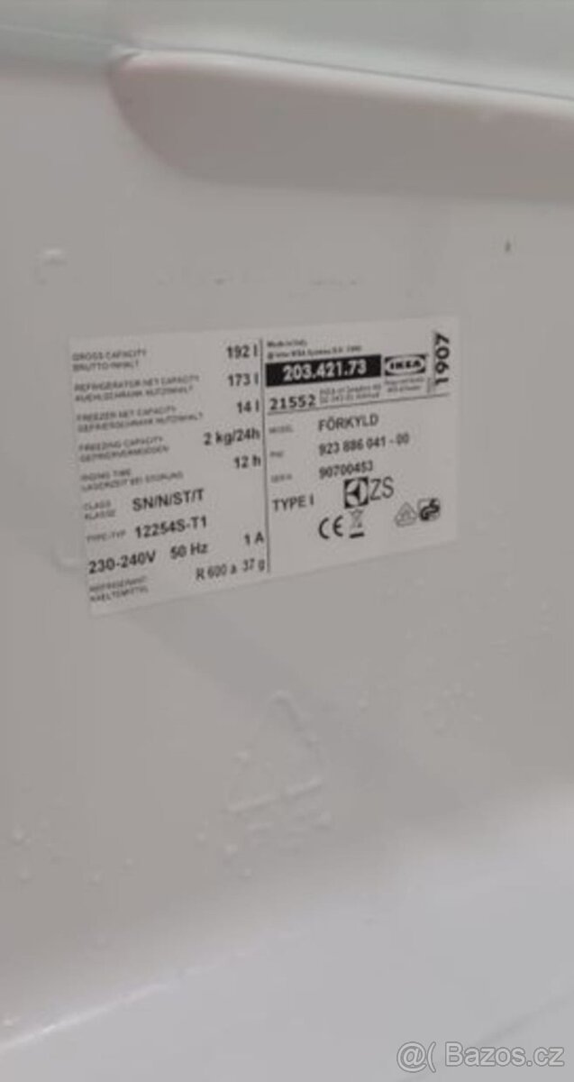 Bílá linka Ikea se spotřebiči,6167 - 8