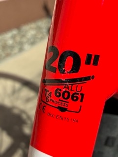 Prodám horské elektrokolo - 8