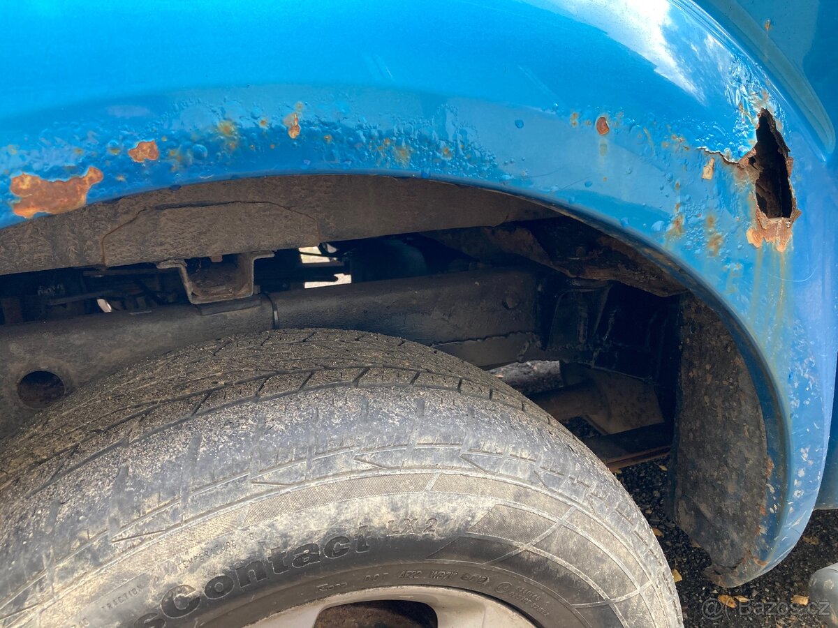 Nissan Navara D40 - 8