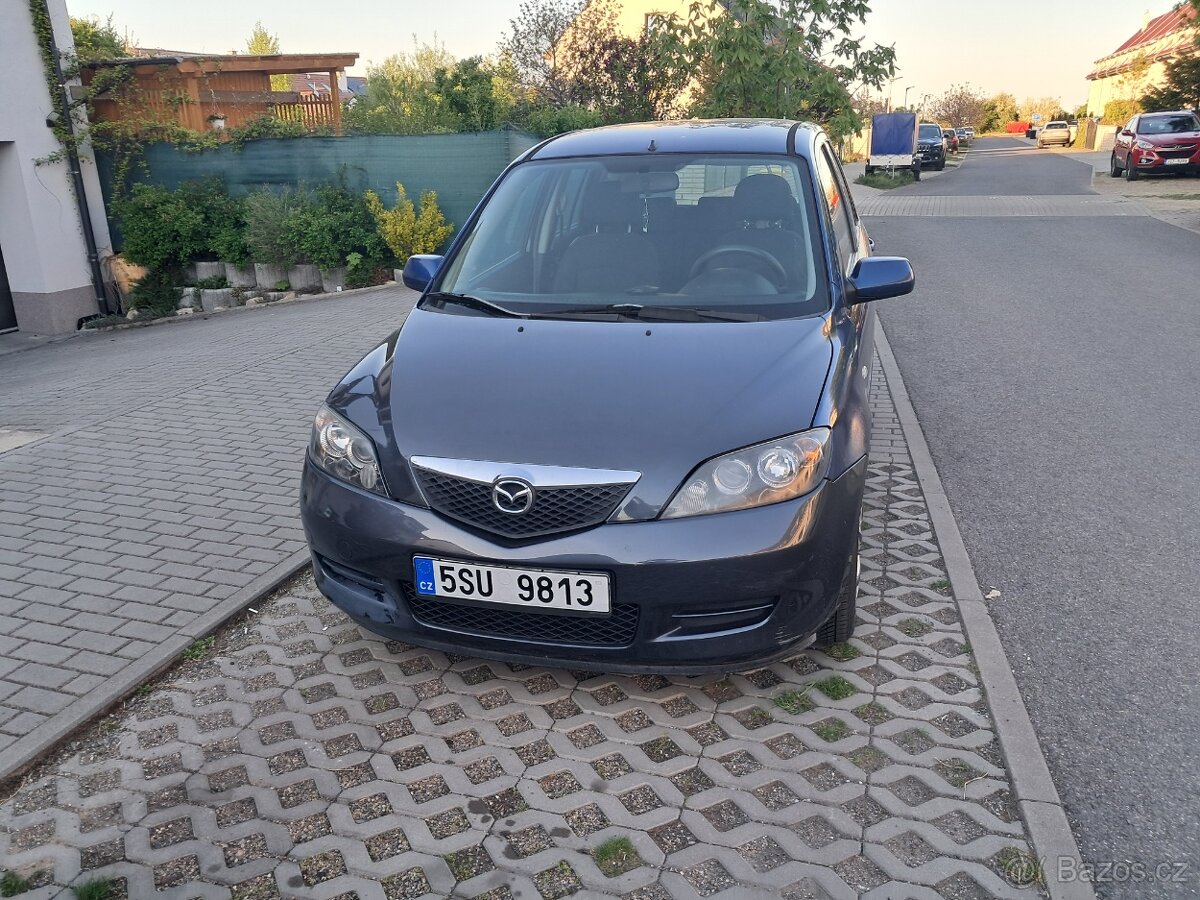 Mazda2 - 8