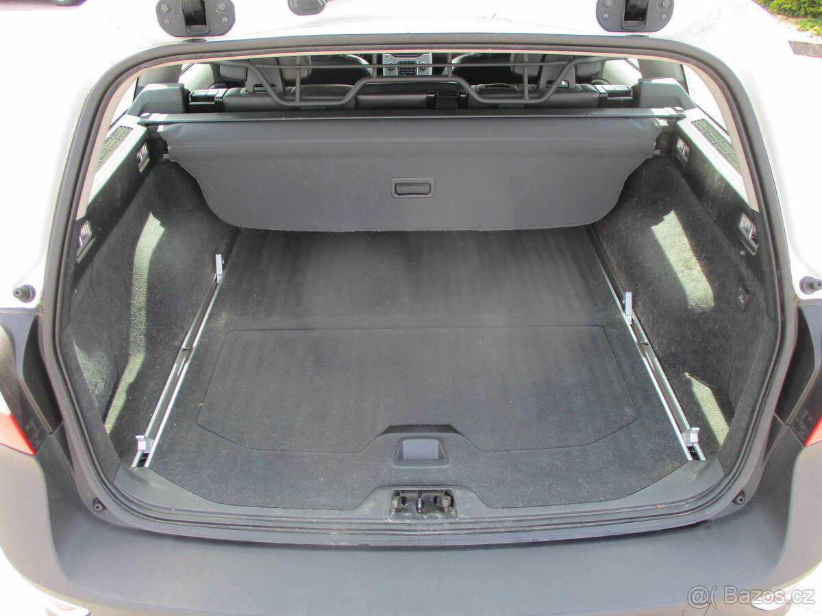 VOLVO XC70 2,4D 120KW CROSSCOUNTRY AWD GPS XENON 2013 - 8